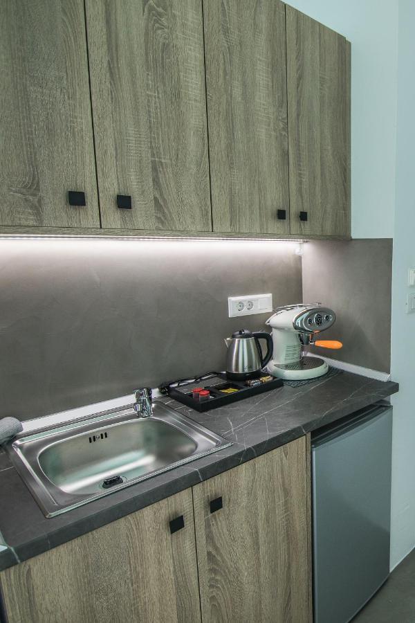 Ialemos Group Apartment Đảo Sými Ngoại thất bức ảnh