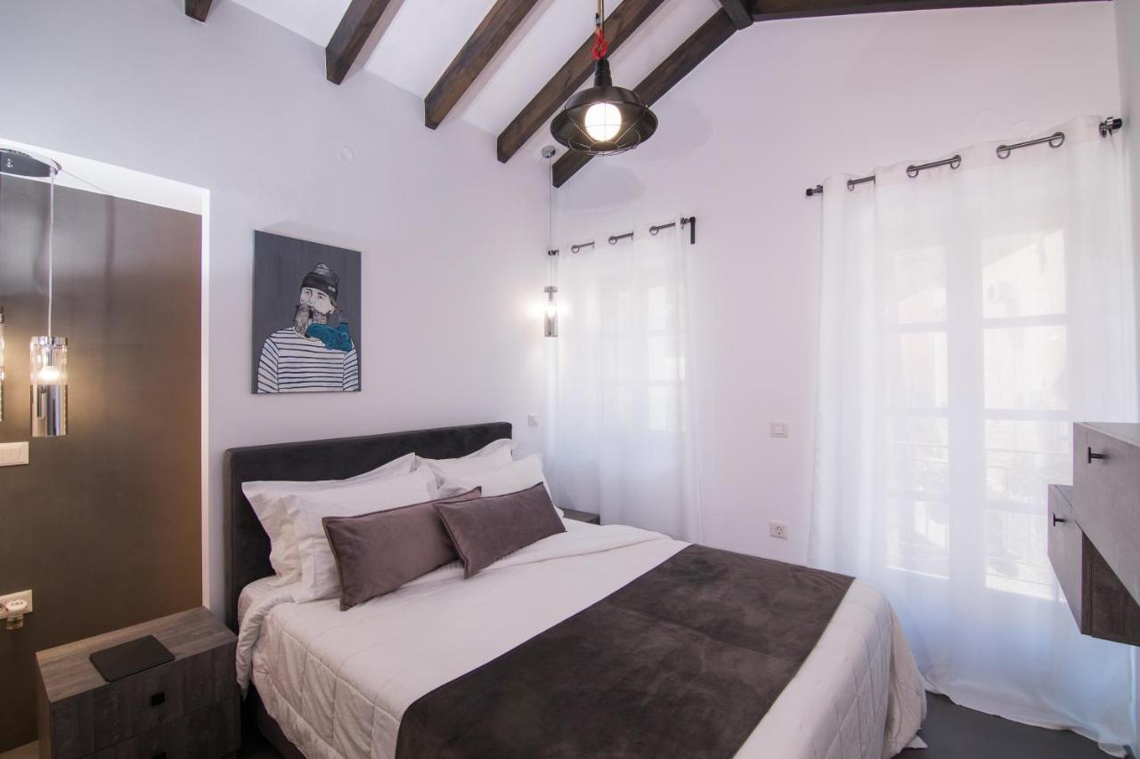 Ialemos Group Apartment Đảo Sými Ngoại thất bức ảnh