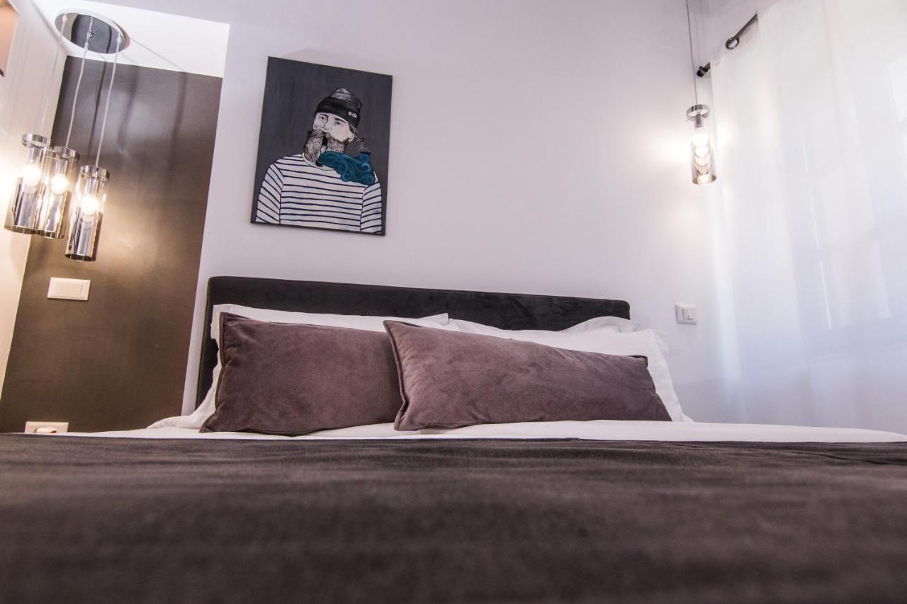 Ialemos Group Apartment Đảo Sými Ngoại thất bức ảnh